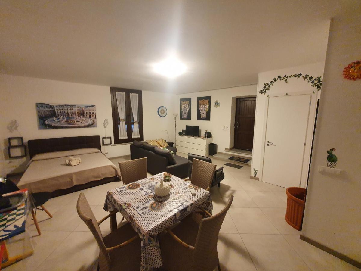 Aspettando Vossia Apartamento Palermo Exterior foto